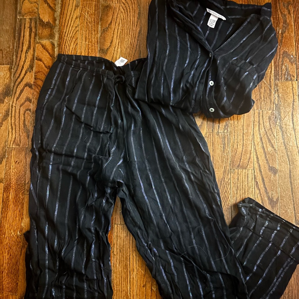 Y2K VS Black PinStriped Pajama Set